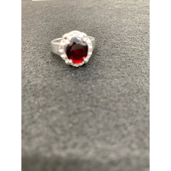 Red Stone Ring - Picture 5 of 7